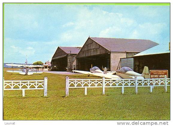 77 CHELLES Sur MARNE : L´ Aérodrome De " Le Pin " - Aerodrome