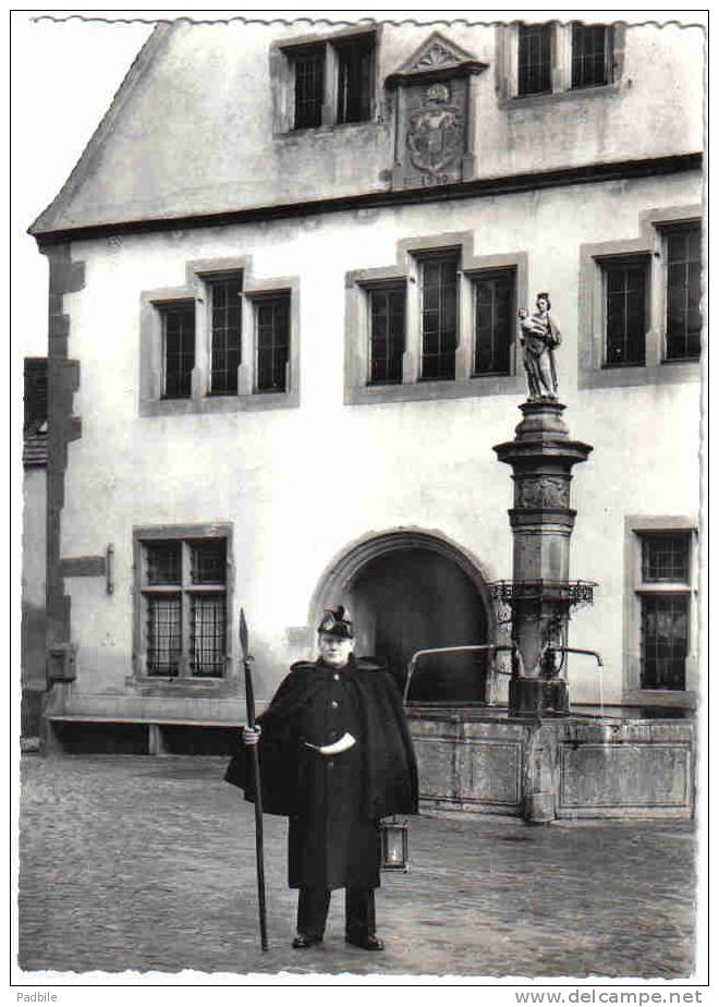 Carte Postale 68. Turckheim  Le Veilleur De Nuit  Trés Beau Plan - Turckheim