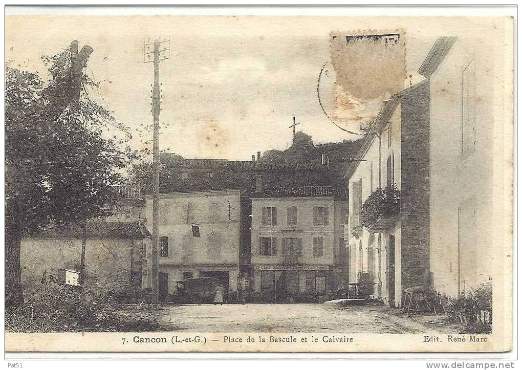 47 - Cancon : Place De La Bascule Et Le Calvaire - Tonneins