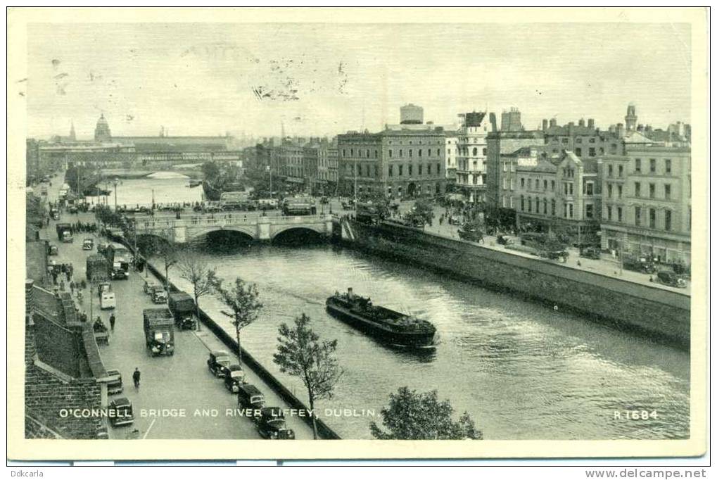 Dublin - O'Connell Bridge And River Liffey - Dublin