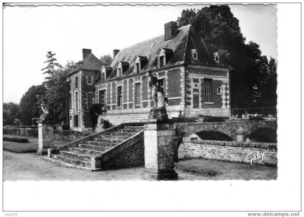 BOURGTHEROULDE  -   Château De La Mésangère   -   N° 11 - Bourgtheroulde