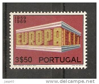 PORTUGAL AFINSA 1042 - NOVO COM CHARNEIRA, MH - Unused Stamps