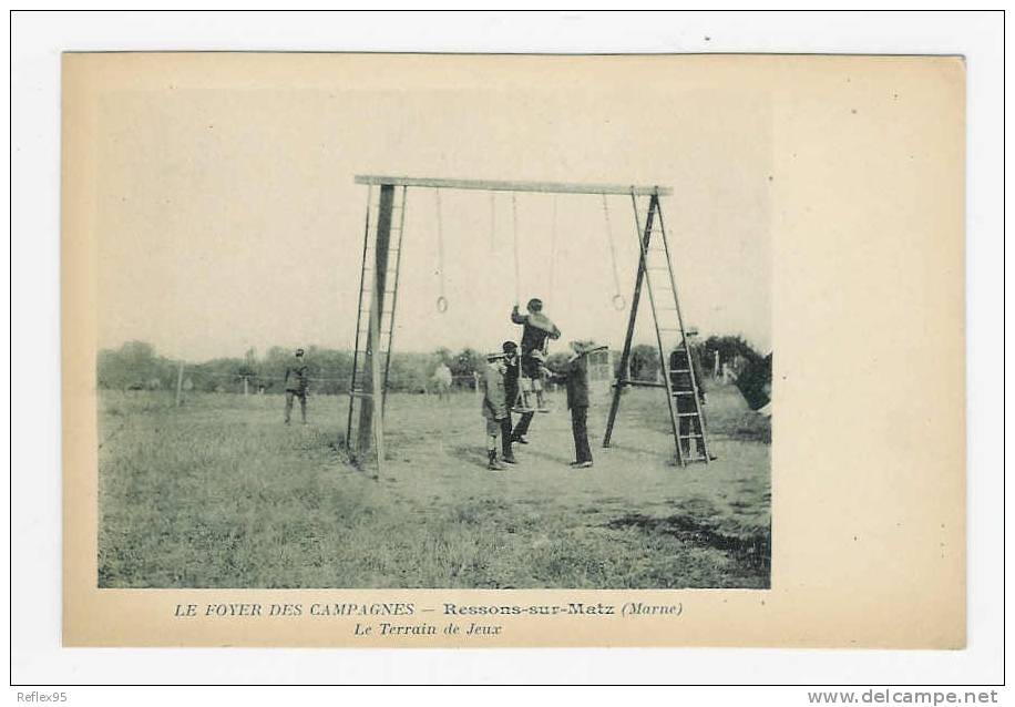 RESSONS SUR MATZ - Foyer Des Campagnes - Le Terrain De Jeux - Ressons Sur Matz