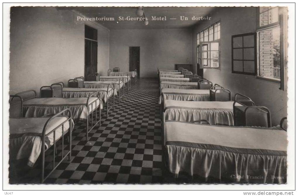 27 - Préventorium De ST.-GEORGES MOTEL  - Un Dortoir - Carte Photo - - Saint-Georges-Motel