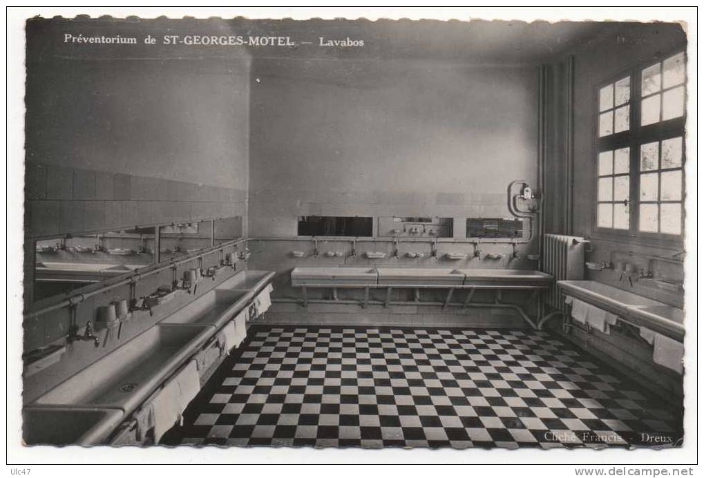 27 - Préventorium De ST.-GEORGES MOTEL  - Lavabos - Carte Photo - - Saint-Georges-Motel