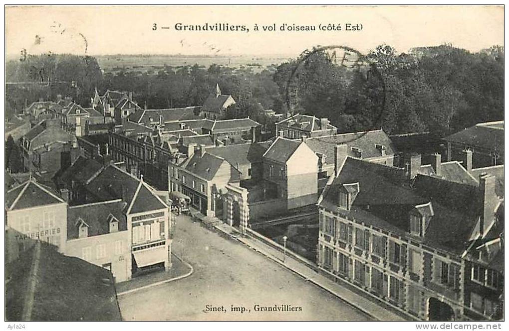 CPA  60   GRANDVILLIERS  1929  à Vol D'oiseau Côté Est  Magasin Tapisseries  Ed Sinet  N° 65 - Grandvilliers