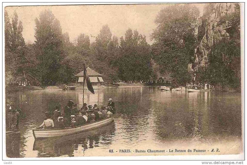 PARIS Buttes Chaumont Le Bâteau Du Passeur - Arrondissement: 19