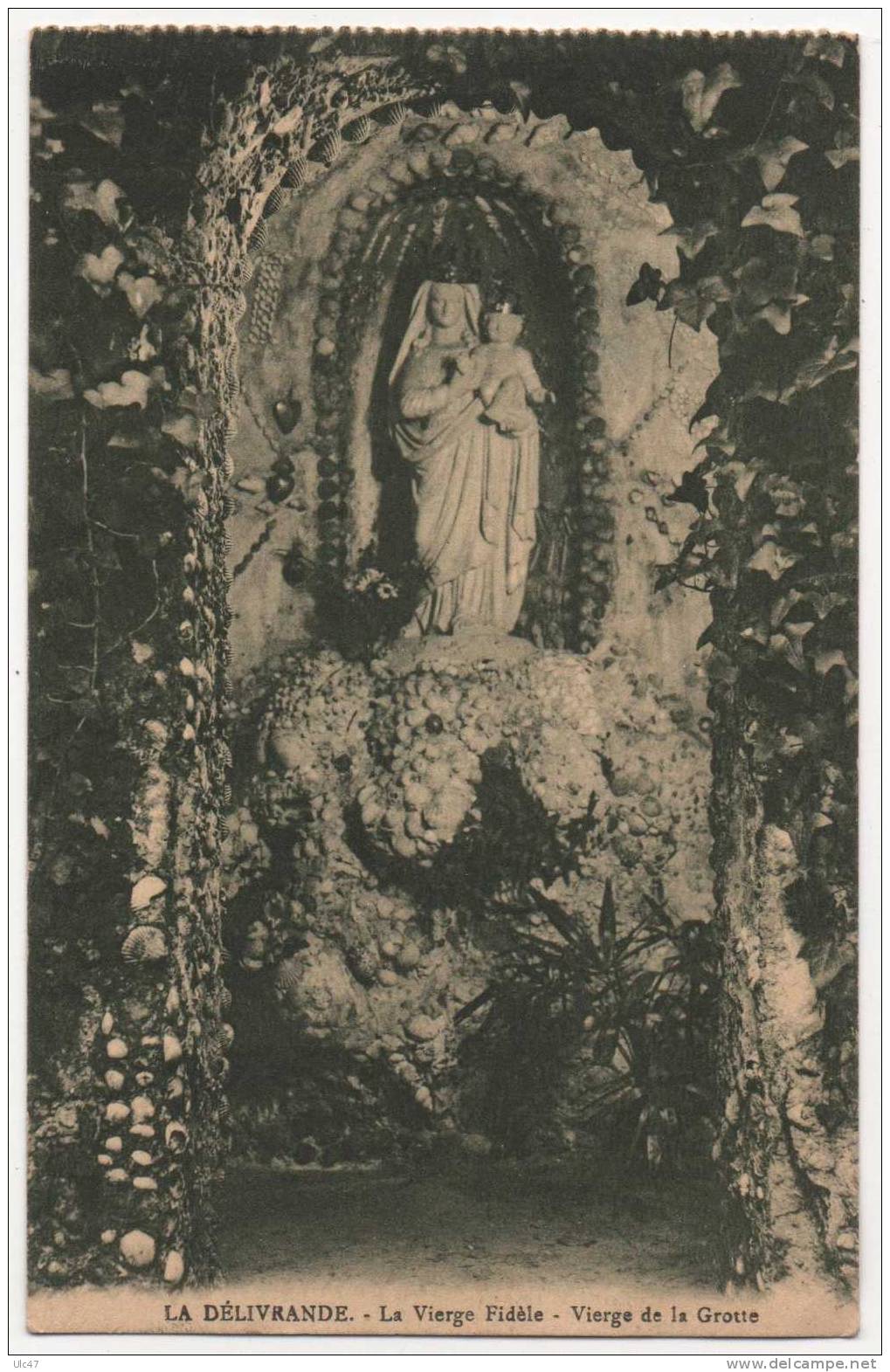 - 14 - LA DELIVRANDE -  La Vierge Fidèle - La Vierge De La Grotte -  Scan Verso - - La Delivrande