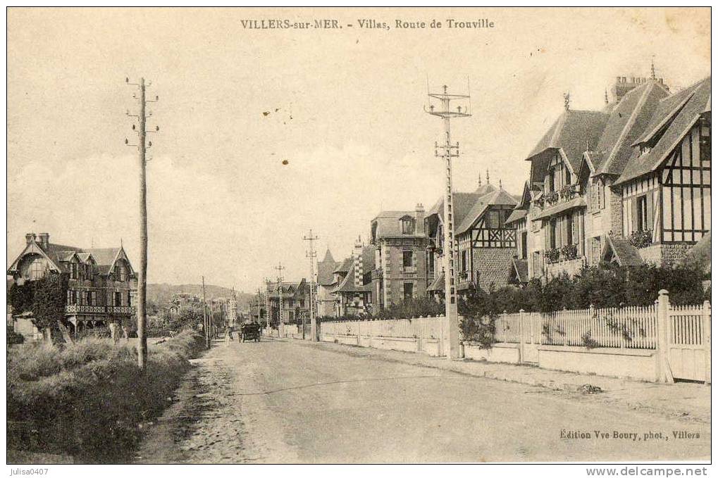 VILLERS SUR MER (14) Route De Trouville Vue Des Villas - Villers Sur Mer