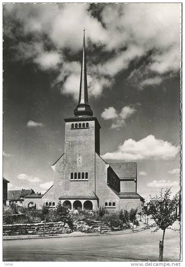 Sankt Vith :   L'église - Die Kirche  ( Grand Format ) - Saint-Vith - Sankt Vith