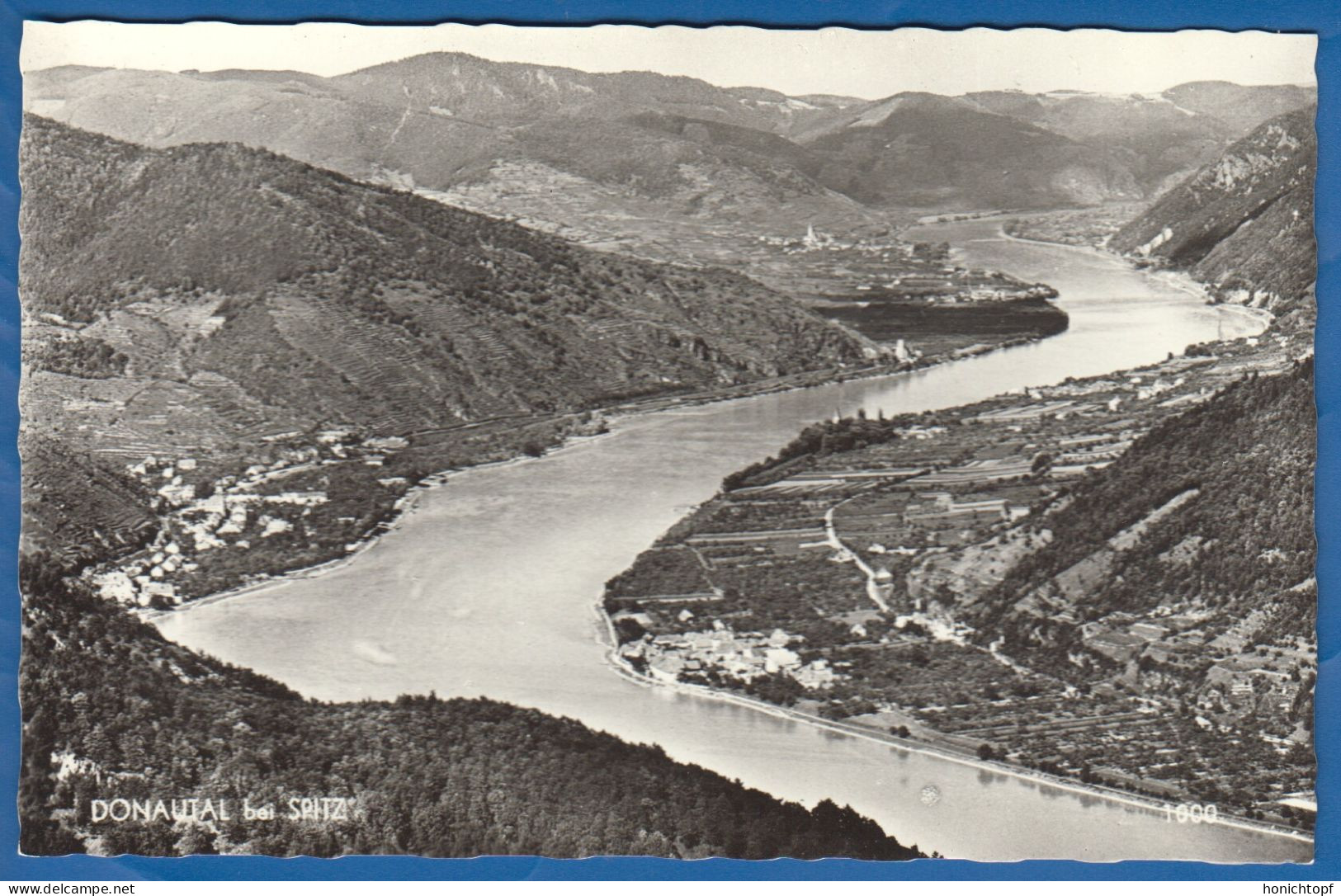 Österreich; Spitz An Der Donau In Der Wachau; Panorama Mit Donautal - Wachau