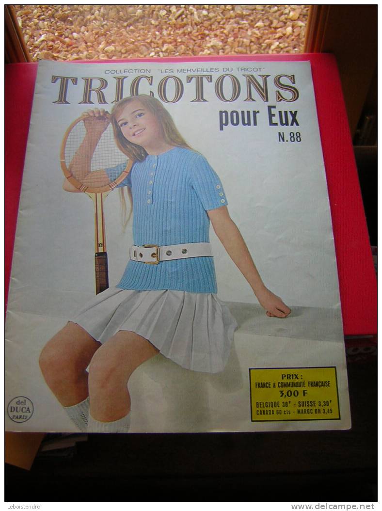 REVUE : COLLECTION LES MERVEILLES DU TRICOT-TRICOTONS POUR EUX N° 88 -1971 - Mode