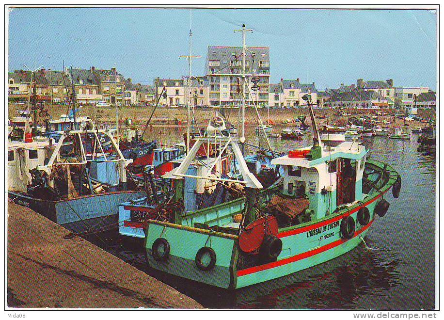 44. LA TURBALLE.  LE PORT. BATEAUX DE PECHE. - La Turballe