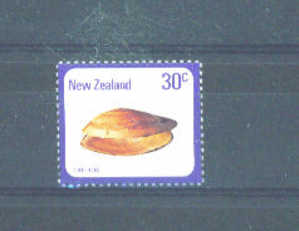 NEW ZEALAND -  1975 Sea Shell 30c  MM - Ungebraucht