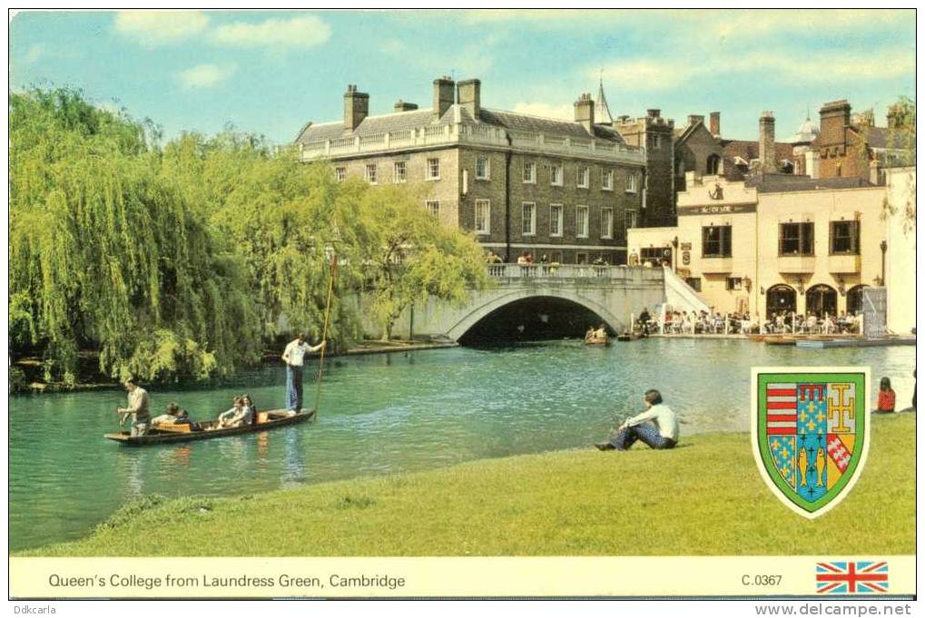 Cambridge - Queen's College From Laundress Green - Cambridge