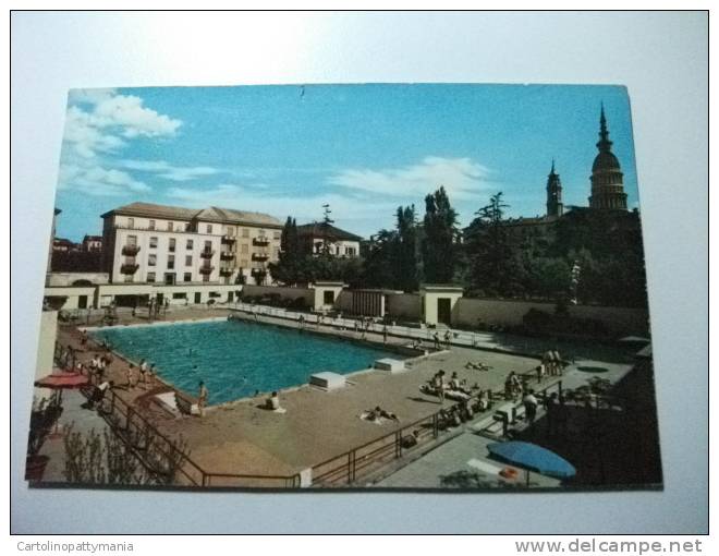 Piscina Novara - Swimming