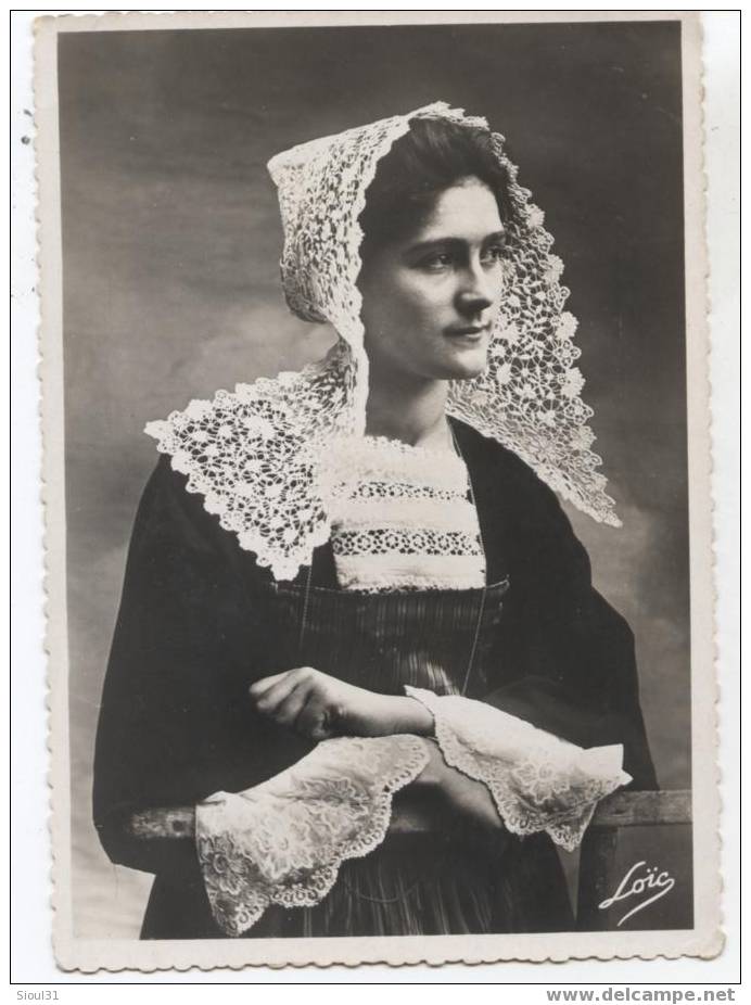 56.....COSTUME DE BAUD  CARTE PHOTO  TBE  CPSM - Baud