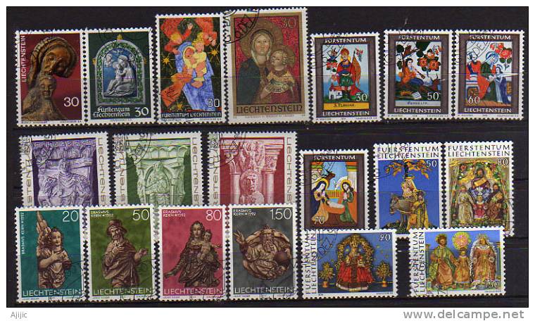 Fête De La Nativité. 19 T-p Obliteres. Series Completes, Emis De 1970 A 1977.  Cote 15.50 € - Oblitérés