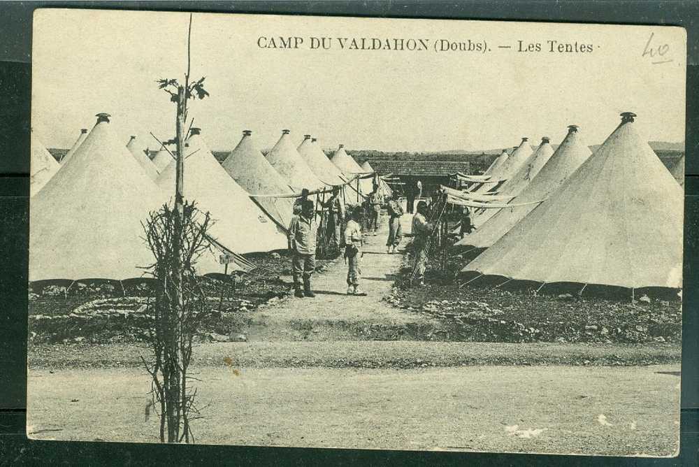 Camp Du Valdahon ( Doubs ) - Les Tentes   Dr146 - Casernes