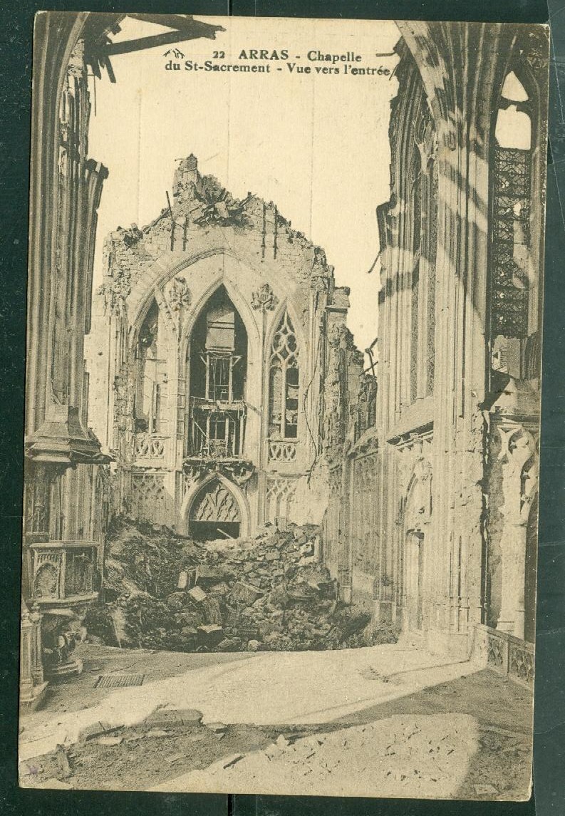 Guerre 14/18 - Arras - Chapelle Du Saint Sacrelment - Vue Vers L'entrée    Dr148 - Arras