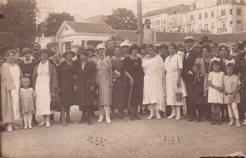 FRANCE CARTE DE PHOTO A IDENTIFIER A LOCALISER  **   CORTEGE ?? PLAGE ?? CIMETIERE ?? - Te Identificeren