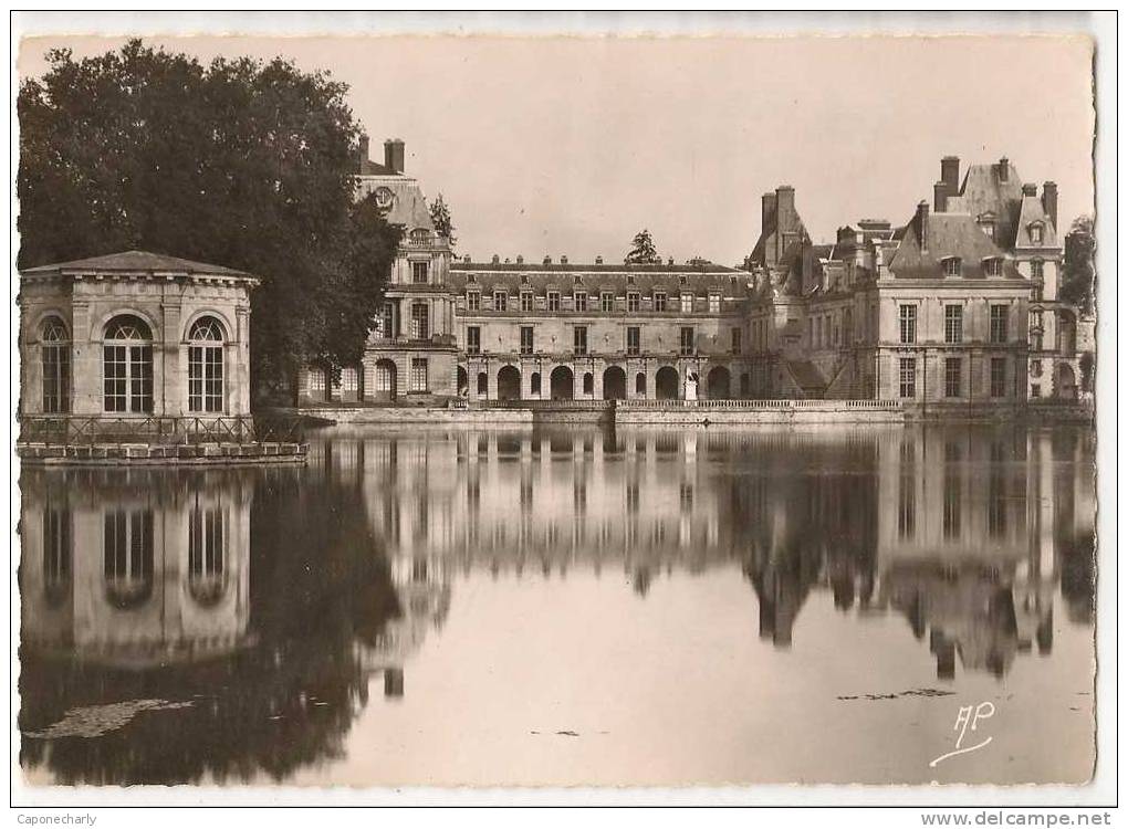 CPSM PALAIS DE  FONTAINEBLEAU  77 SEINE ET MARNE - Fontainebleau