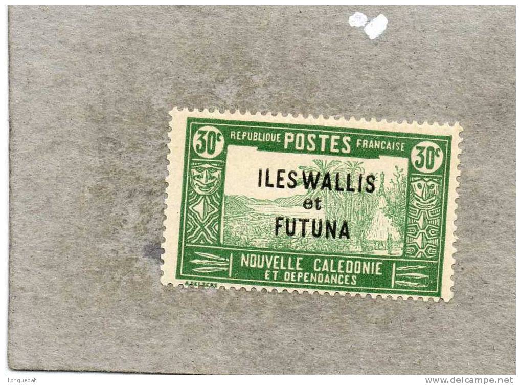 Wallis Et Futuna : Case De Chef Indigène - Timbre De Nouvelle-Calédonie De 1928/38, Surchargés - Neufs