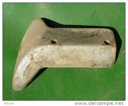 VESPA 150 GS SUPPORTO SUPERIORE SOSPENSIONE POSTERIORE USATO - Motos