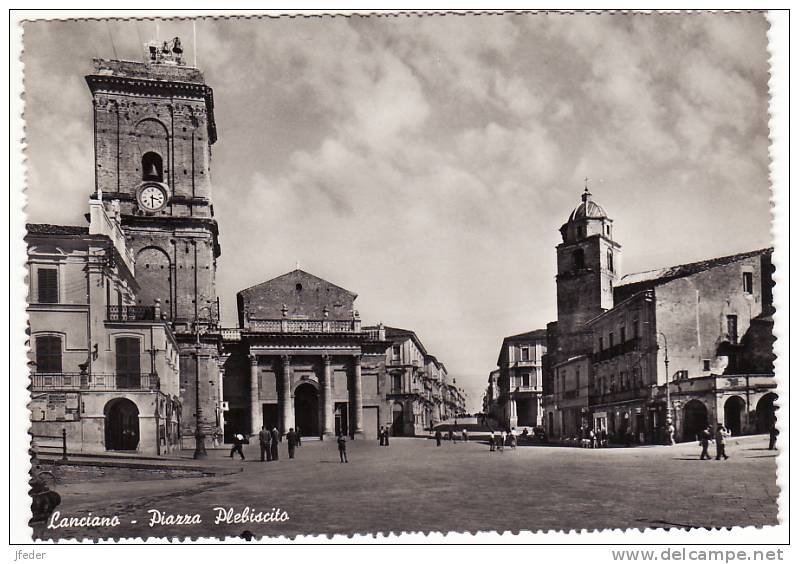 ABRUZZO - Chieti - Lanciano -	Piazza Plebiscito - Chieti