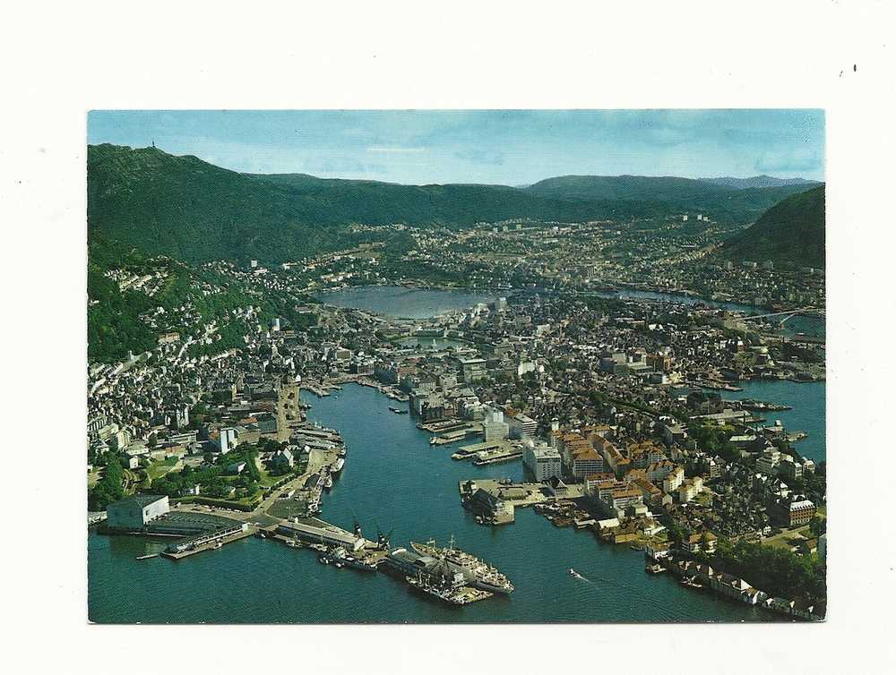 Cp, Norvège, Bergen, Vue Aérienne - Norwegen