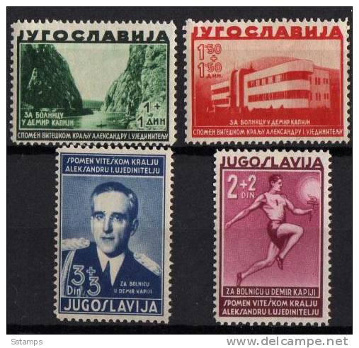 U-52  JUGOSLAVIA KINGDOM REGNO  EUROPA DANUBIO SPORT PERSONS  NEVER HINGED - Ungebraucht