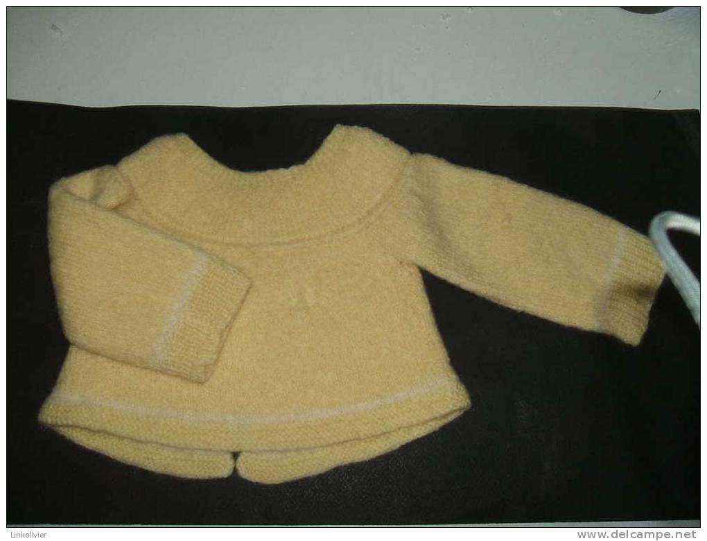 Ancienne BRASSIERE Laine BEBE Ou POUPON 0/3 Mois - 60 / 70´s - 1940-1970