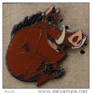 LE ROI LION - LE PHACOCHERE PUMBAA - Disney