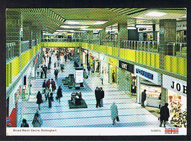 RB 614 - Postcard - Broad Marsh Shopping Centre Nottingham  - Shops "Poyser" - "Gentz" - Nottingham