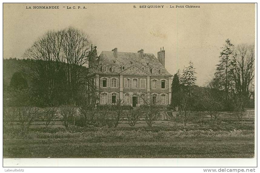 SERQUIGNY - Le Petit Château    -   NORMANDIE La CPA    PRIX FIXE - Serquigny