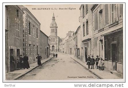 44 SAVENAY - Rue De L Eglise - Savenay