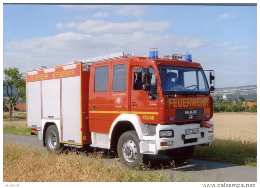 (056) Fire Truck - Fireman - Pompier Et Camion De Pompier - Sapeurs-Pompiers