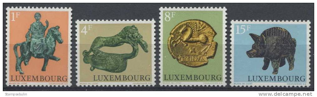 1973 COMPLETE SET MNH ** - Unused Stamps