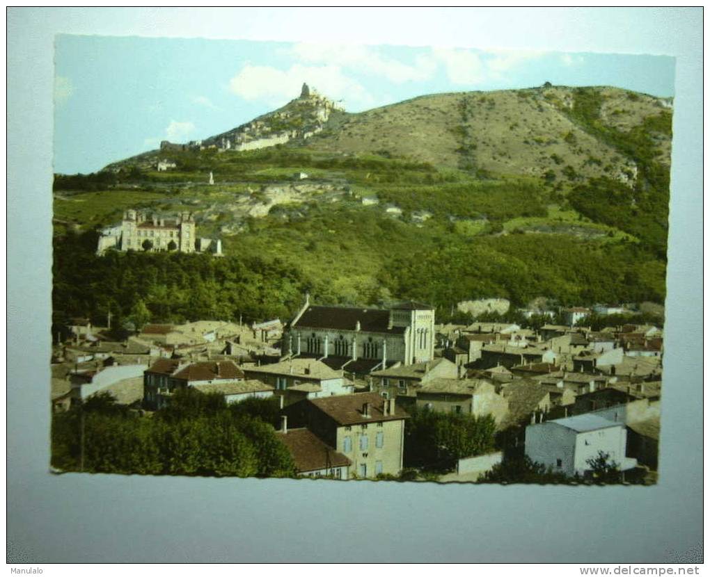 D 07 - Saint Peray - L'église, Le Château De Beauregard, Au Fond, Le Château Médiéval De Crussol Qui Domine La Vallée Du - Saint Péray