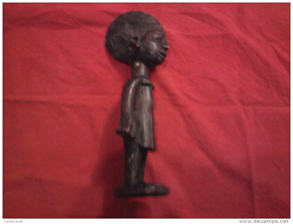 Statuette Africaine En Bois - Hauteur 26 Cm - Art Africain