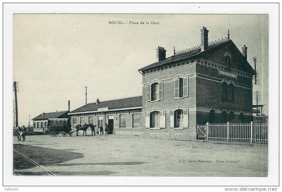 ROISEL - Place De La Gare - Roisel