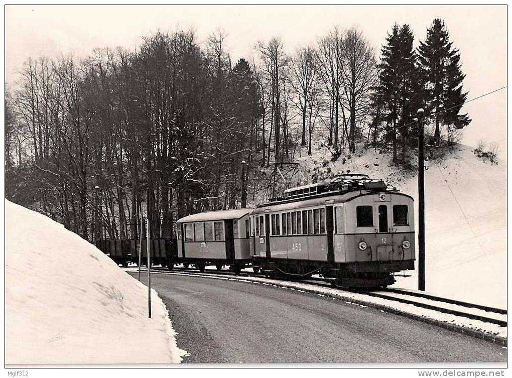 TRAIN  SUISSE Lot De 2 Cartes Compagnie Privées à Voie Métrique ASD Canton De VAUD Arrivée Au Sépey Et Chateau D´Aigle - Eisenbahnen