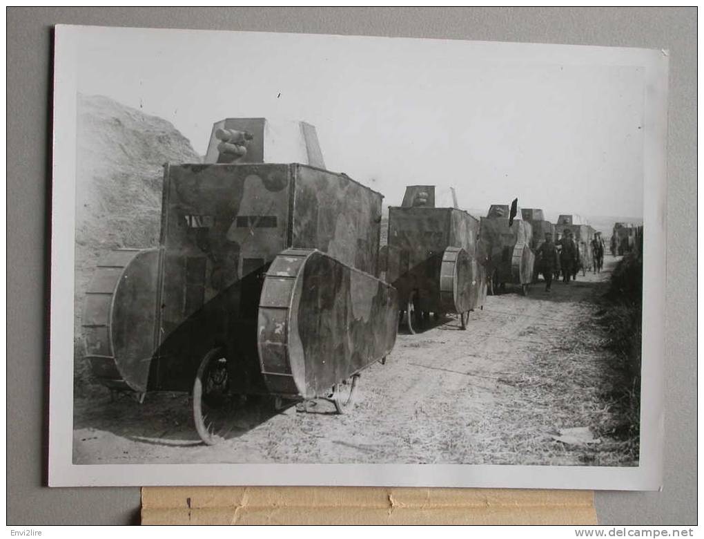 Ref851 Photo Originale13x18cm Les Grandes Manoeuvres En Allemagne. Nouveaux Types De Tanks Aux Manoeuvres De Angermuende - Angermuende