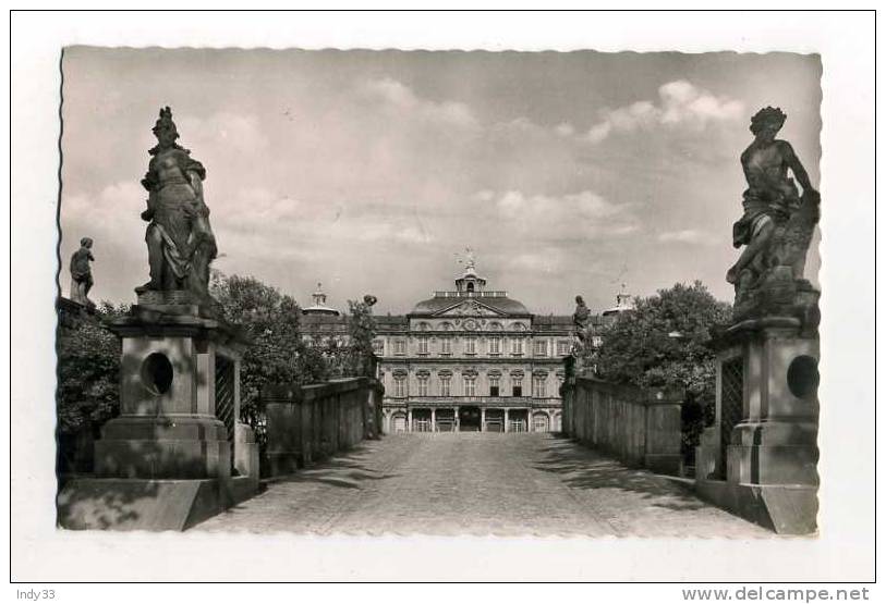 - ALLEMAGNE BADE WURTEMBERG . RASTATT . SCHLOSS MITAUSGANG - Rastatt