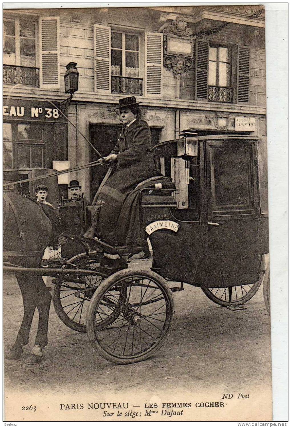 LES FEMMES COCHERS     PARIS   ATTELAGE   METIER    MME DUFAUT - Taxis & Fiacres