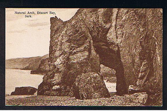 RB 617 - Postcard - Natural Arch Dixcart Bay Sark Channel Islands - Sark