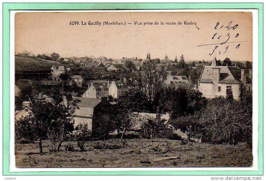 56 - La GACILLY -- Vue Prise De La Route De Redon - La Gacilly