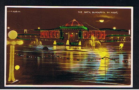 RB 620 - Coloured Real Photo Postcard -  The Bath By Night  Blackpool Illuminations Lancashire - Blackpool