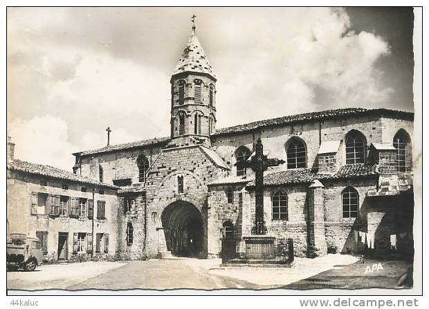 SAUGUES L´Eglise - Saugues