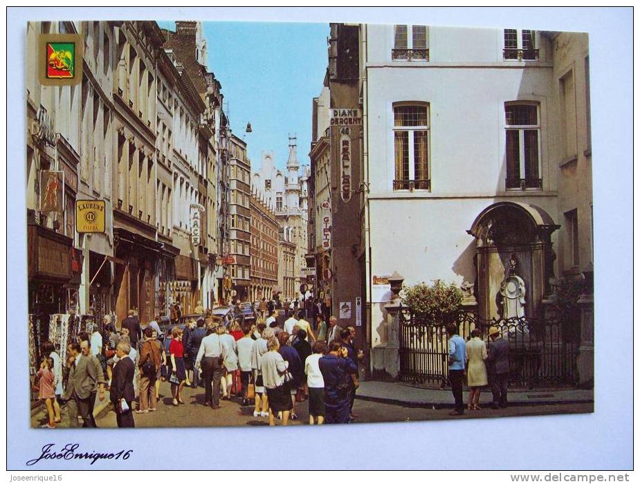 BRUXELLES, BRUSSEL, RUE DE L´ETUVE AVEC MANNEKEN PIS. 221/1 - Corsi